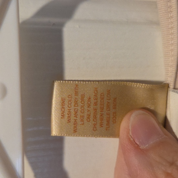 Banana Republic Lace Accent Cream Tank Top Size Small - Picture 5 of 6